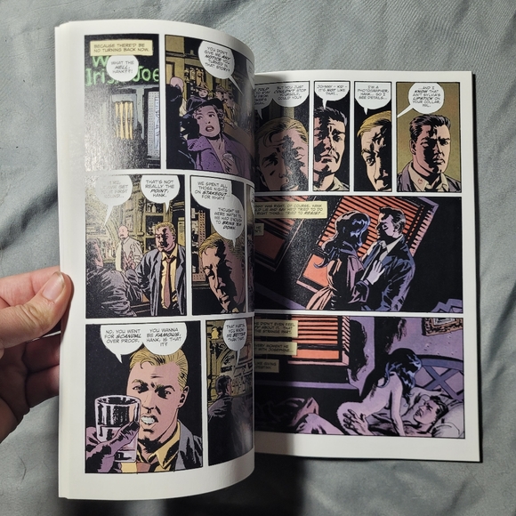 FATALE Book One Death Chases Me - Picture 4 of 4